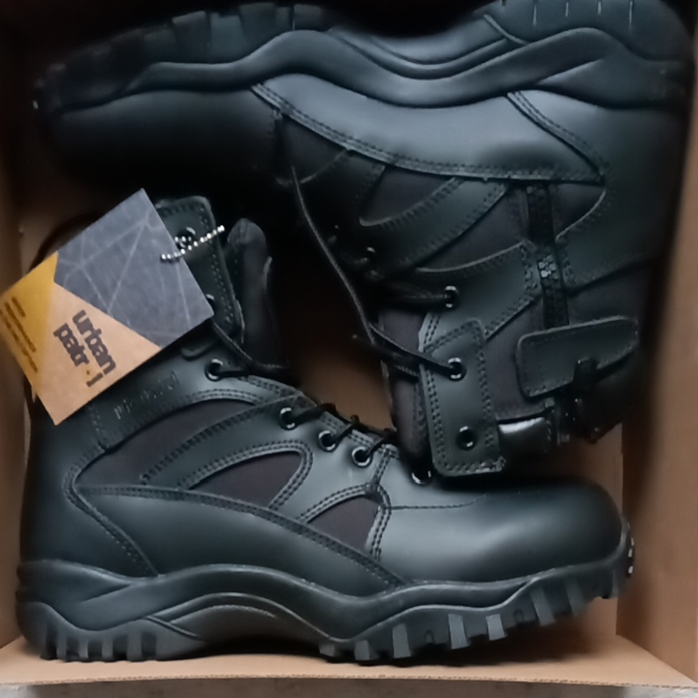 Men's Black Tactical Boots NWT
